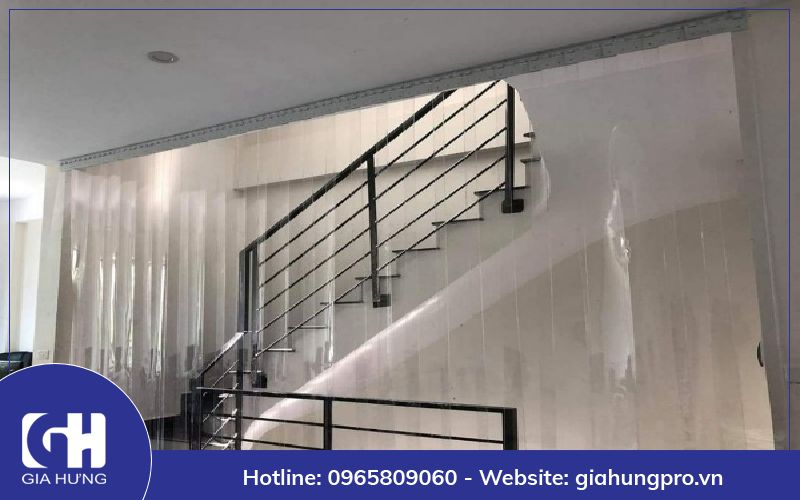 Dịch vụ gia công và lắp đặt rèm nhựa PVC kéo ngang Dịch vụ gia công và lắp đặt rèm nhựa PVC kéo ngang